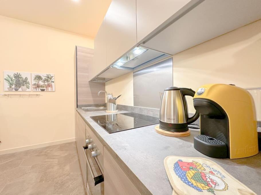 Free Parking Suite Con Wifi - Netflix - Ac Diano San Pietro Exterior foto